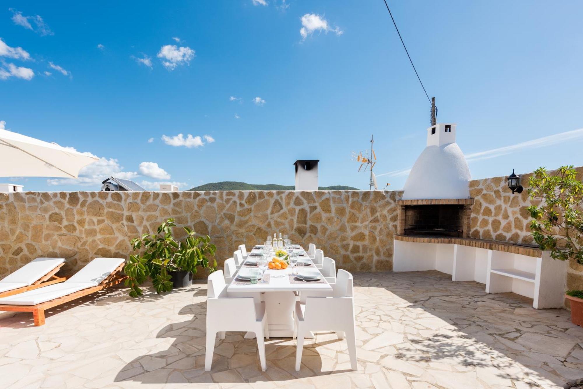 Authentieke Finca, Nabij Het Strand En Restaurants Santa Eulária des Riu Exterior foto